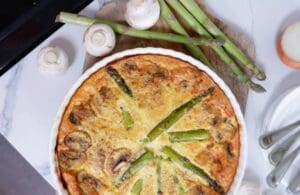 Mushroom-Asparagus-Quiche-800x520
