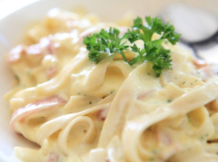PASTA COMPANY CREAM CARBONARA SAUCE