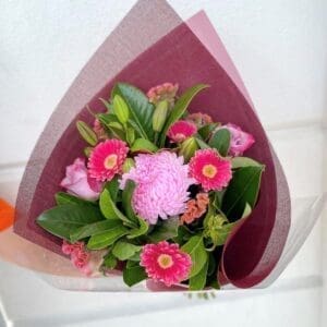 RASPBERRY TWIRL BOUQUET