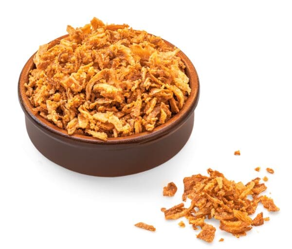 Crispy,Fried,Onion,Flakes,In,A,Bowl,Isolated,On,White